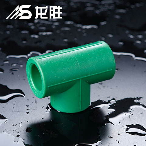 需要40個(gè)房間的酒店供熱水，應(yīng)該采用什么供水系統(tǒng)?