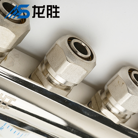 家裝鋪地?zé)岫嗌馘X一平？對于價(jià)格最多只能給你個(gè)參考！