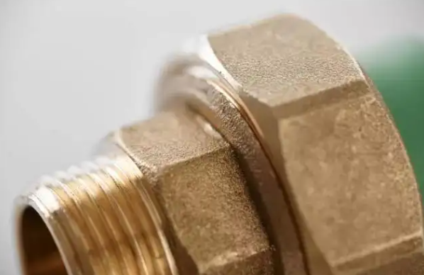 芬馳水管是純進(jìn)口的嗎？如何辨別真假進(jìn)口水管呢？